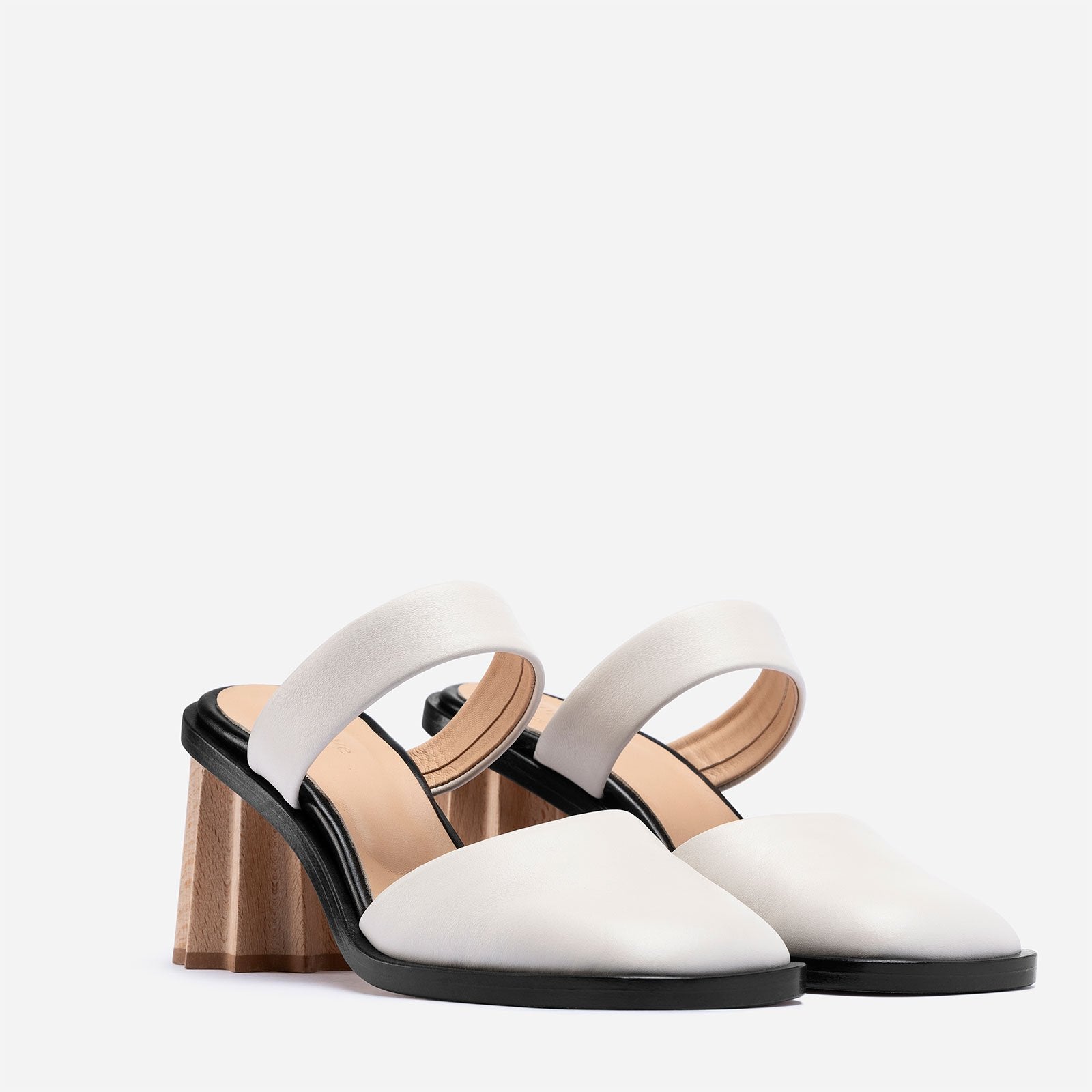 4952 Pleated Heel Mule